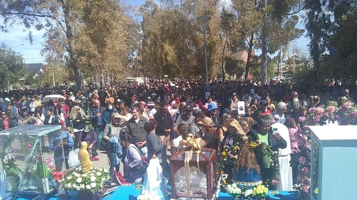 Peregrinación en Centenario. Fuente (Facebook).