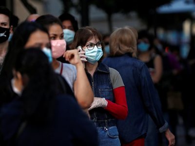 Expertos advierten una segunda etapa de la pandemia de coronavirus en Europa