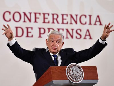 La Secretaría de Marina asumirá el control del AICM: AMLO