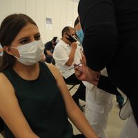 Dosis de refuerzo para personal docente inicia en enero
