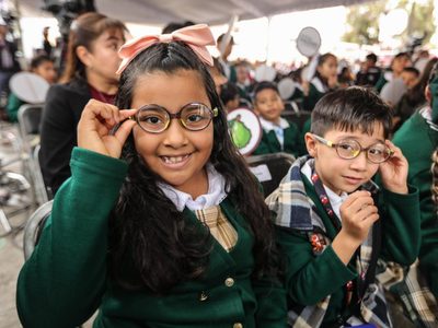 SEP entregará dos millones de lentes gratuitos a estudiantes de primaria