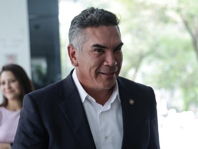 “Alito” Moreno es el senador con más faltas injustificadas al Congreso