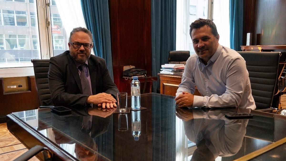 Ministro Matías Kulfas con el diputado Darío Martínez. Fuente: (Twitter)