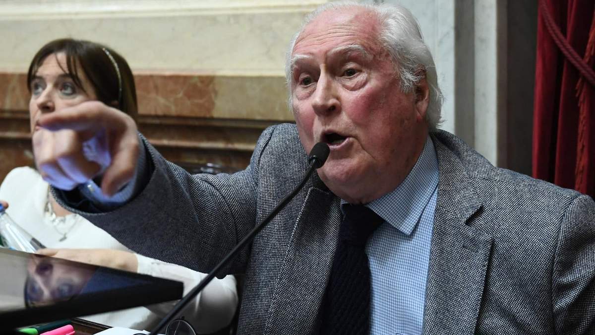 Pino Solanas, en su discurso en 2018. Fuente: (Twitter)