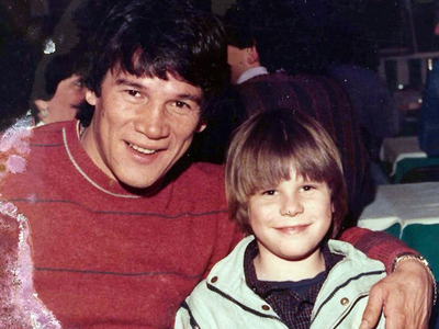 Lejos de Argentina: quién es y a qué se dedica Román, el misterioso hijo de Adrián "Facha" Martel