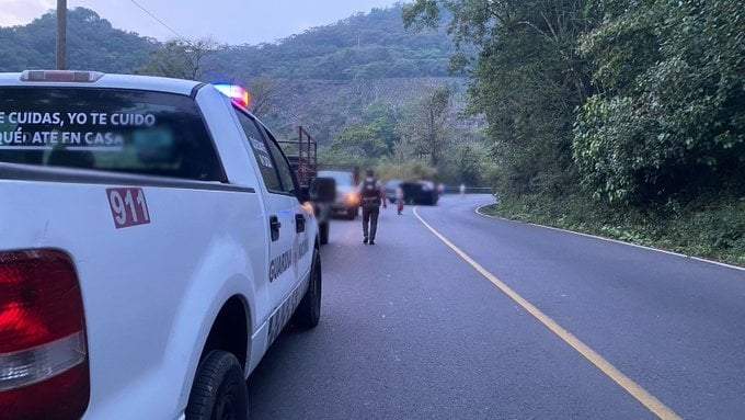 Guardia Nacional atiende un accidente vial en Puebla