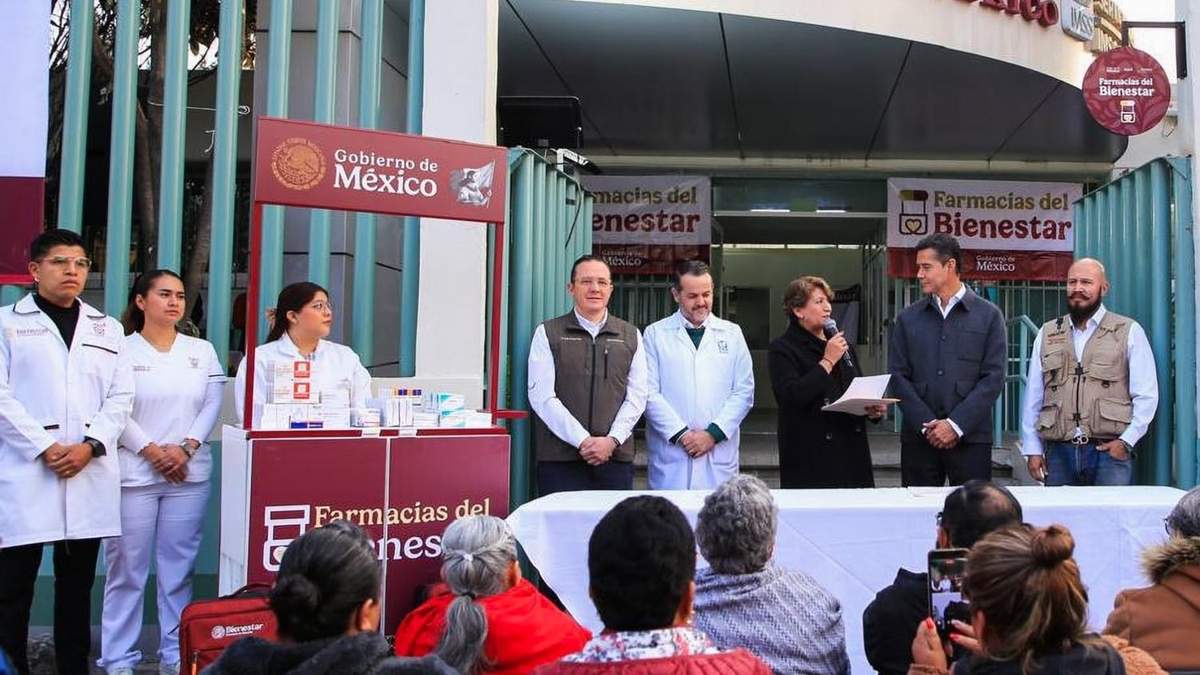 La gobernadora de Edomex, Delfina Gómez, en la inauguración de una Farmacia del Bienestar