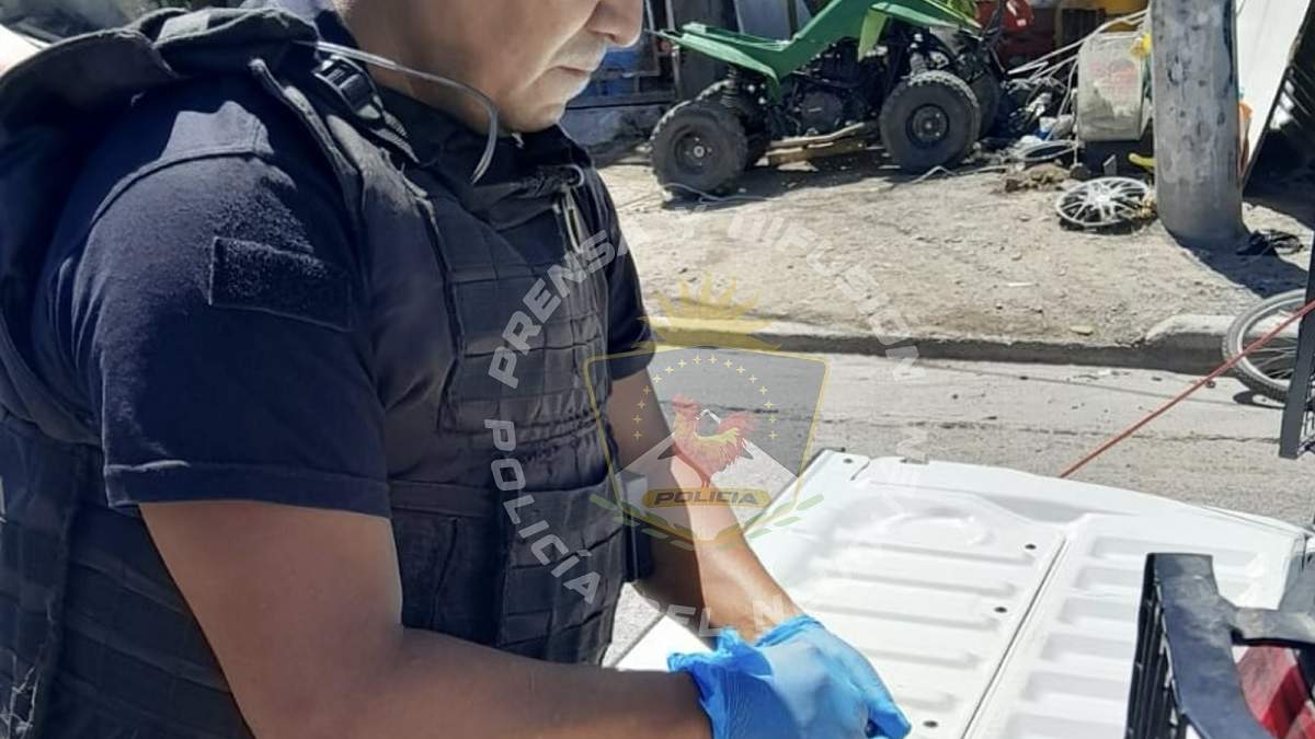 El ciclista portaba una pistola 45 con 7 balas en el cargador. Fuente (Policía de Neuquén)