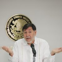 "Están en un acoso permanente": Noroña reacciona tras ser captado en Roma