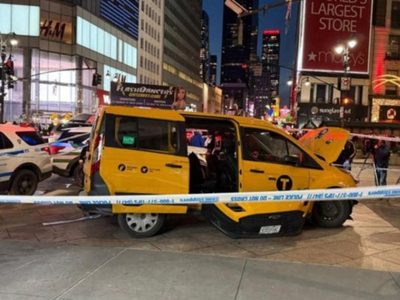 Taxista en Nueva York atropella a 6 peatones; hay tres hospitalizados
