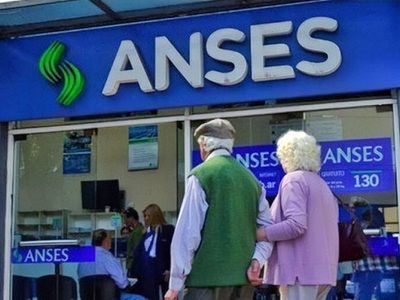 Atención jubilados: estos son los cinco beneficios de la ANSES que pueden aprovechar