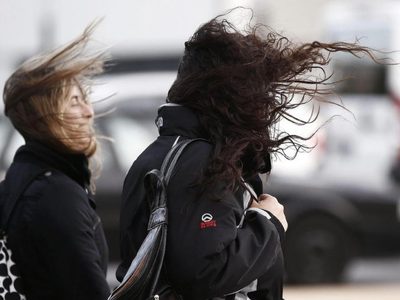 El SMN lanzó una alerta por vientos con ráfagas que pueden alcanzar los 80 km/h
