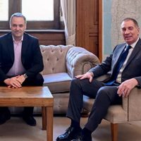 Adorni y Santilli se “reparten” la cartera de Turismo y Deportes