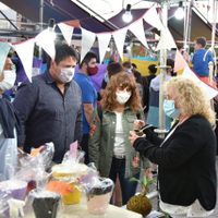 Neuquén Emprende llegó al Municipio del Oeste