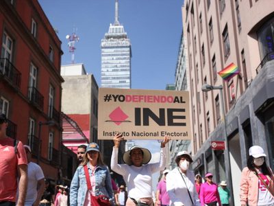 En marcha por defensa del INE hacen llamado a la Corte para declarar inconstitucional Plan B