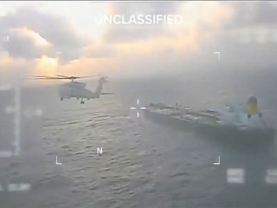 Estados Unidos refuerza bloqueo petrolero e intercepta tercer buque cerca de Venezuela