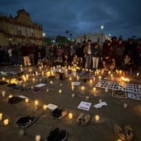 Ciudadanos arman vigilia en Chiapas por “el duelo que tiene como epicentro al estado de Jalisco”
