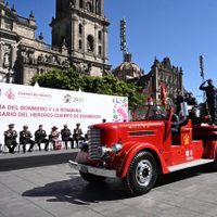 Brugada encabeza la primera celebración del Día de la Bombera y el Bombero