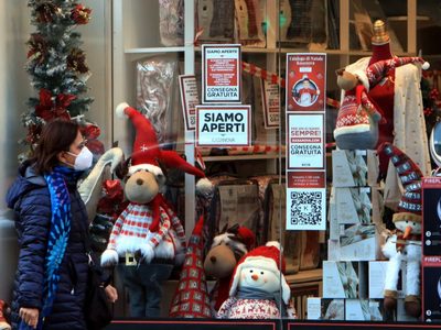 Italia ya habría definido cómo será Navidad en pandemia: temen una tercera ola