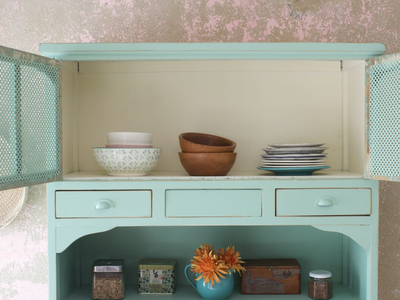 Si tenés un cajón viejo que ibas a tirar, mirá cómo transformarlo en una repisa como las de las revistas de decoración