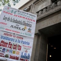 La Corte mantiene vigente la reforma a la Ley de la Industria Eléctrica impulsada por AMLO