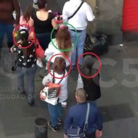 Caen mujeres que robaban a transeúntes en calles del Centro Histórico