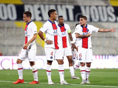 PSG: insólito blooper y debut con derrota en la Ligue 1