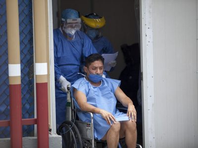 Voces de la pandemia | Del 'no quiero contagiarme” al 'no quiero contagiar”