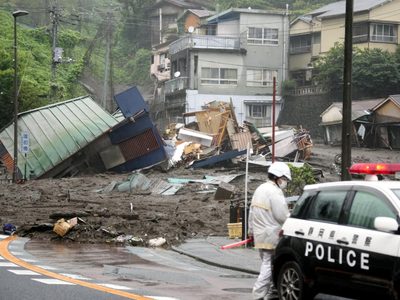 Tragedia en Japón: brutal avalancha de tierra deja decenas de personas desaparecidas