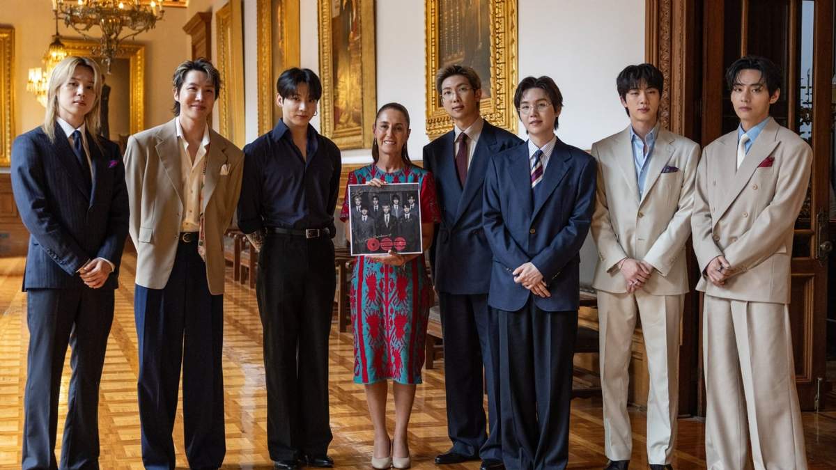 La banda BTS con la presidenta en Palacio Nacional