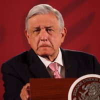 AMLO dice desconocer si la FGR investiga a Peña Nieto