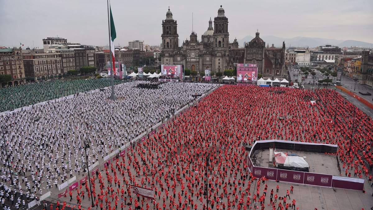 Los participantes portaron los colores de la bandera de México
