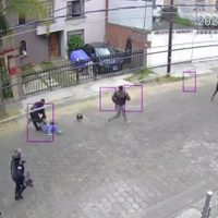 Detienen a 10 normalistas en Morelia; los acusan de retener camiones