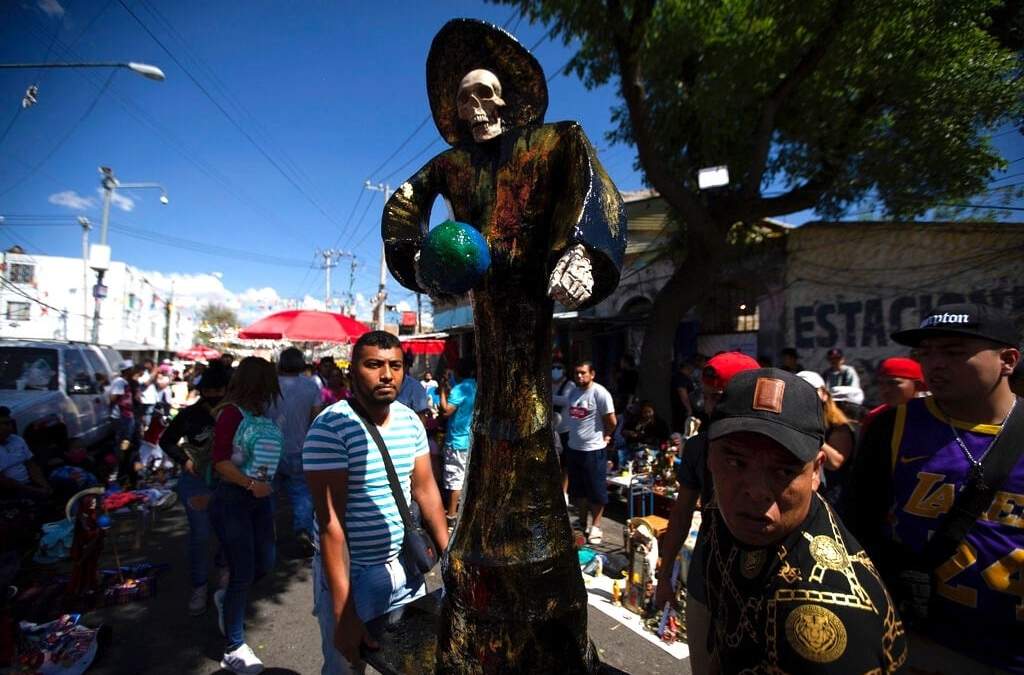 Devotos de la Santa Muerte en Tepito