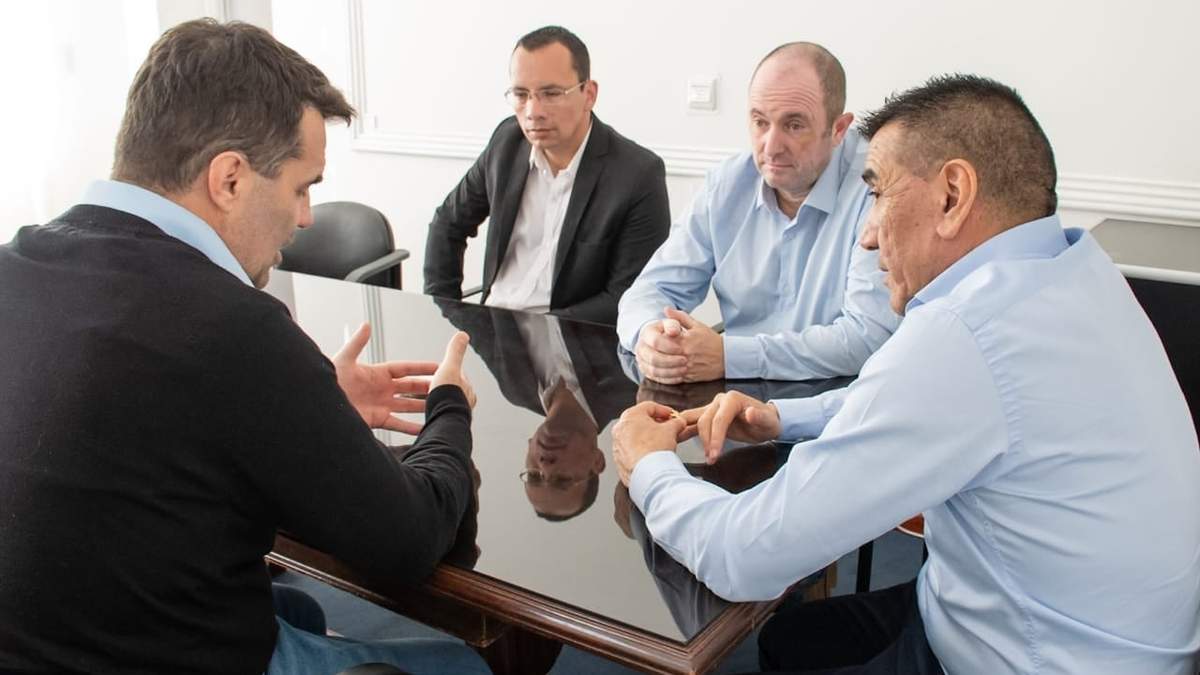 Integrantes de UxP en Cutral Có. Fuente (UxP).