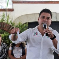 'Nadie me toca, porque en un chasqueo desaparezco expedientes”: candidato priista a alcaldía de Santa Lucía