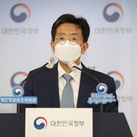 Surcorea multa a Google y Meta por violar privacidad