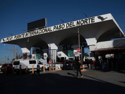 Confunden globo de fiesta con dron de cárteles: NYT