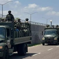 Ejército enfrenta a civiles armados en Culiacán