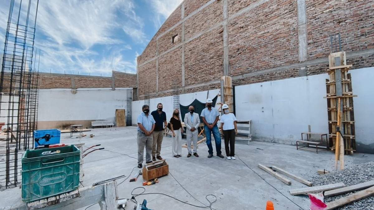 Así fue el recorrido de las autoridades de la CALF por las obras. Fuente: (Twitter)