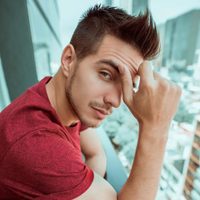 Vadhir Derbez llamó al caos al mostrarse muy mimoso con... ¡reconocida influencer!