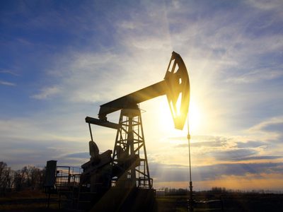 Suben los precios del petróleo en las bolsas más importantes del mundo