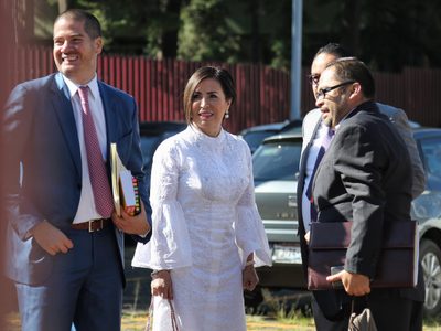 Juez deja en prisión a Rosario Robles; delito sigue vigente