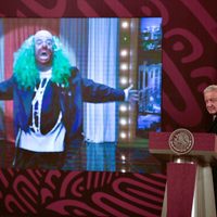 AMLO truena contra Brozo: “si yo fuese un dictador no estaría diciendo esas cosas”