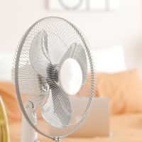 Efecto verano: los supermercados que ofrecen ventiladores con descuentos