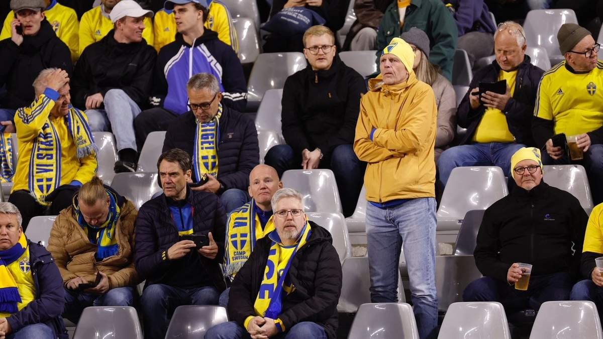 Aficionados de Suecia en las gradas del partido de este lunes