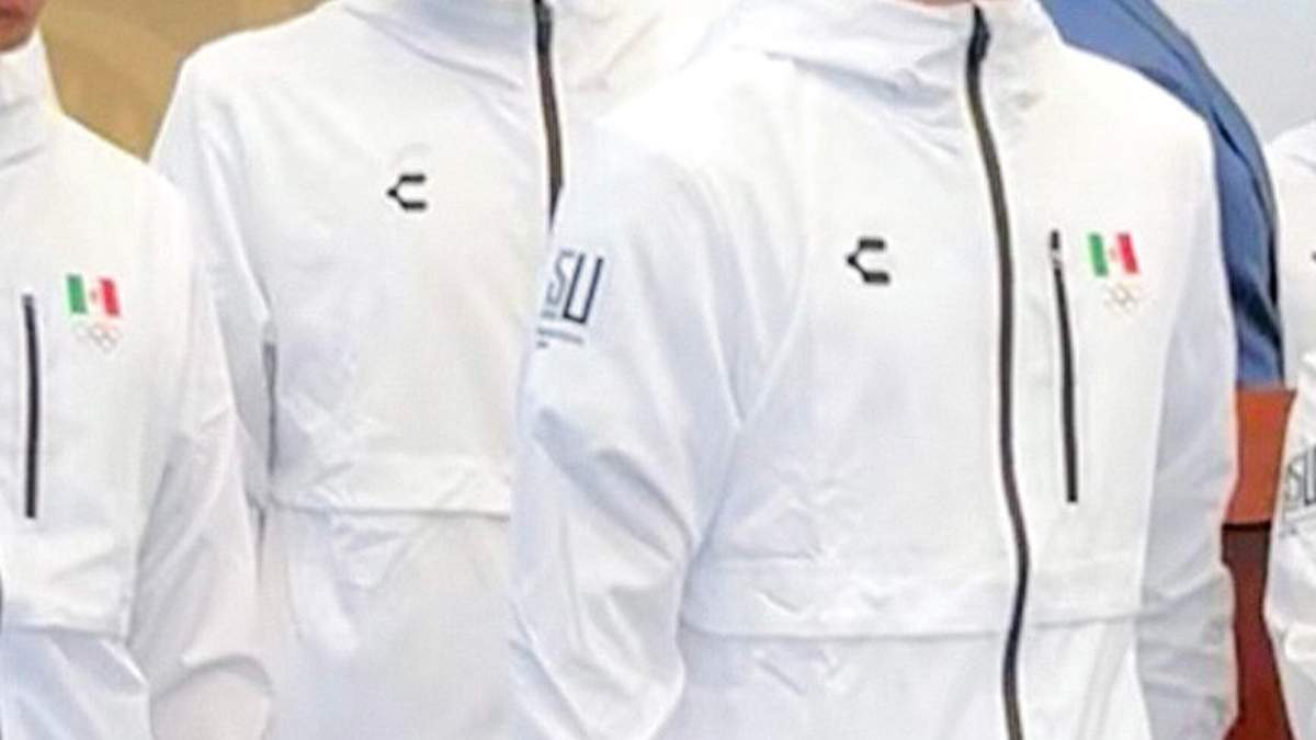 Uniformes marca Charly