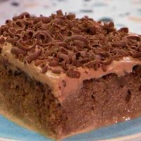 Torta tres leches de chocolate, sin harina ni azúcar: un postre tentador para disfrutar con el partido de la selección