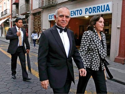 Alfonso Romo se va impune: SFP y Semarnat no investigaron el caso Enerall