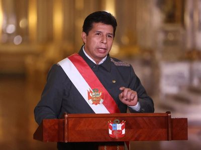 El Gobierno de Pedro Castillo decretó el estado de emergencia y un toque de queda en Lima y Callao